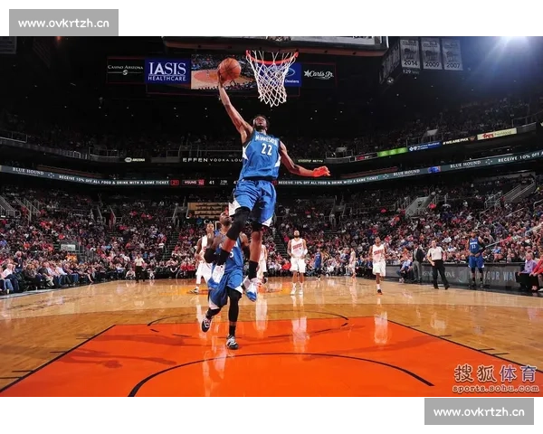 篮球比赛的精彩瞬间解析:从扣篮到绝杀,如何捕捉比赛的无限魅力 篮球比赛的精彩瞬间解析:从扣篮到绝杀,如何捕捉比赛的无限魅力